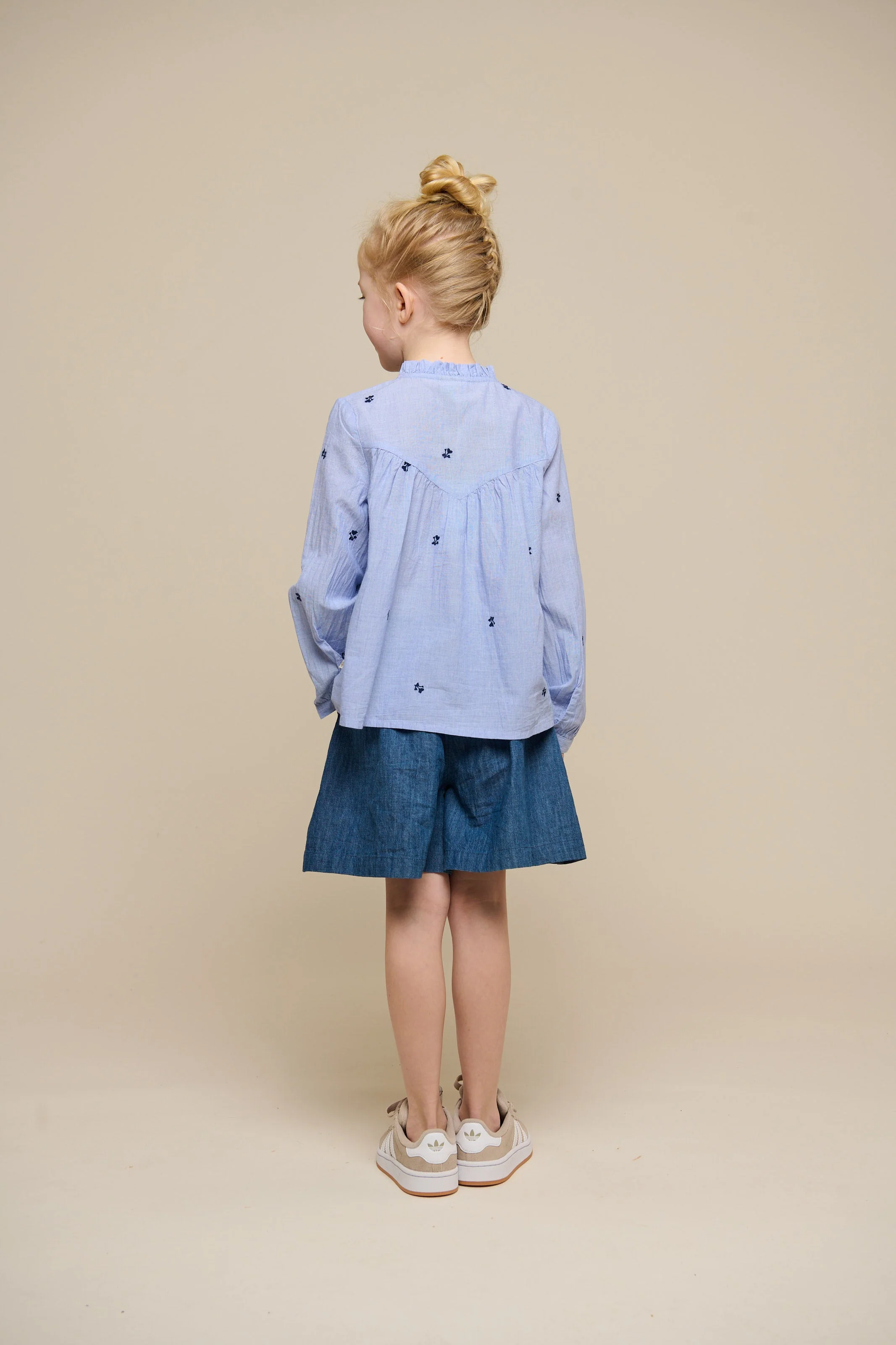 Ausgestellte leichte Denim-Shorts - Tween - Blue Denim | 101084 Isabella - Image 4