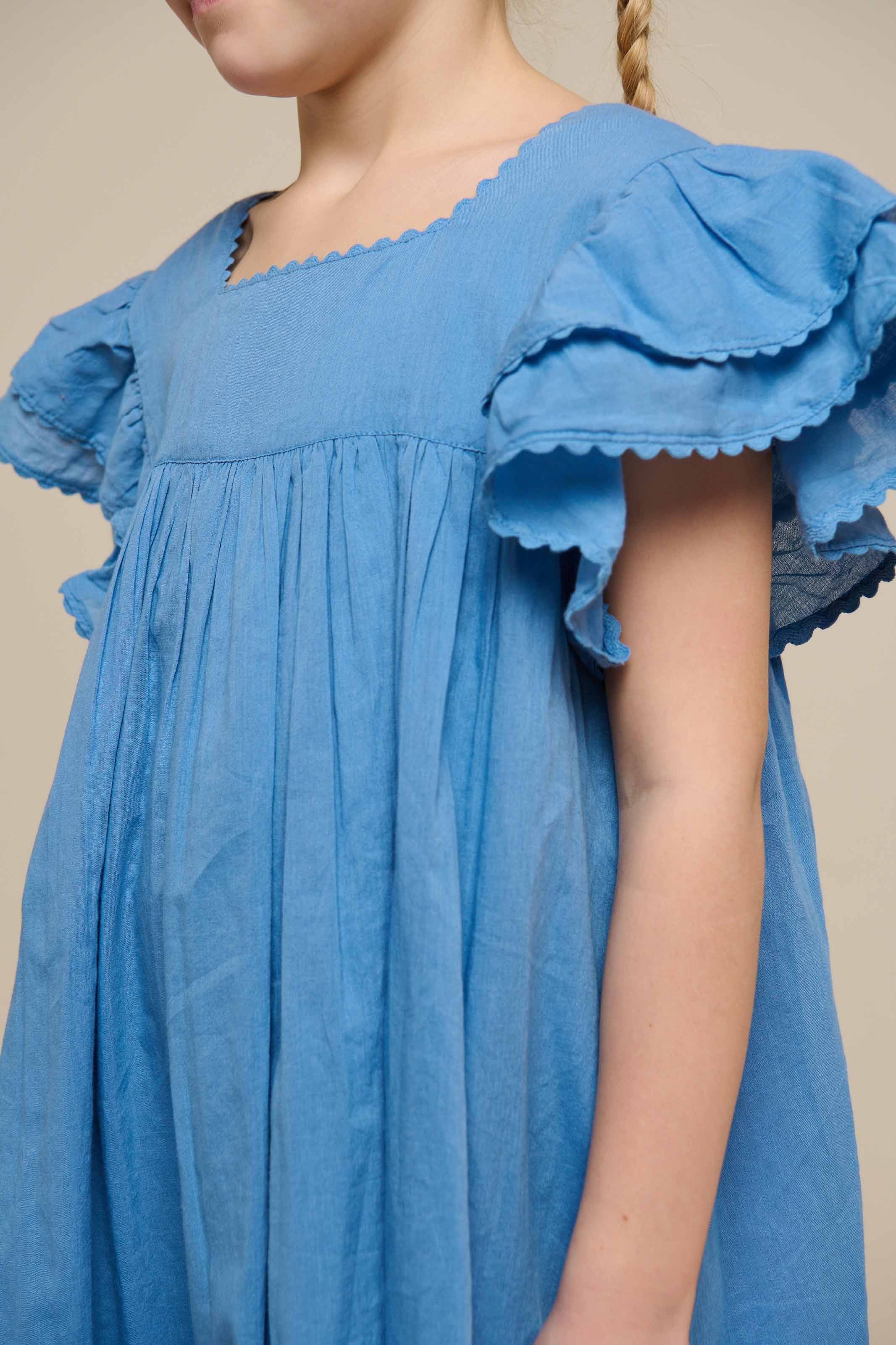 Baumwollkleid mit Zick Zack Rüsche - Tween - Dusty Blue | 101067 Alma - Image 4