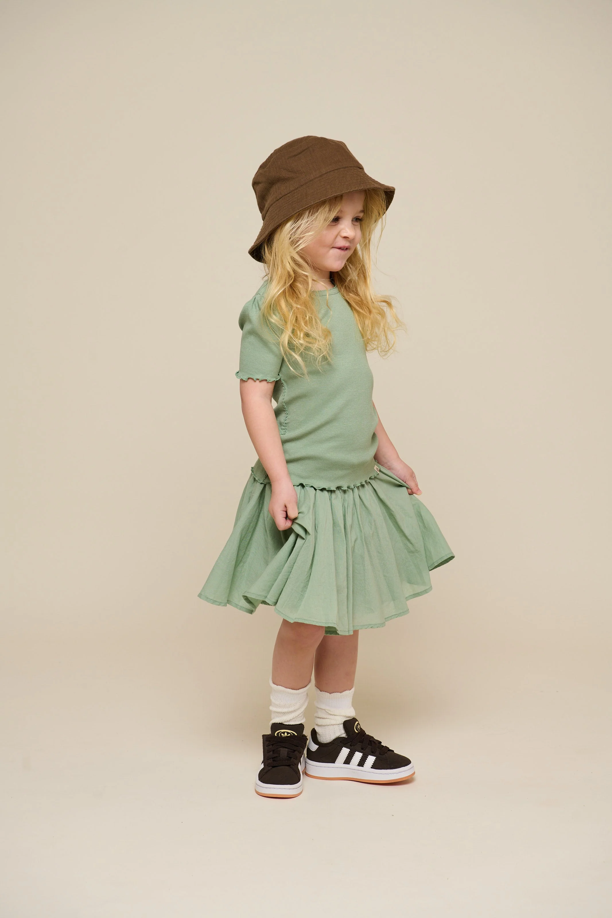 Baumwollrock mit Zick Zack Rüsche - Kids - Dusty Green | 101038 Alma - Image 6