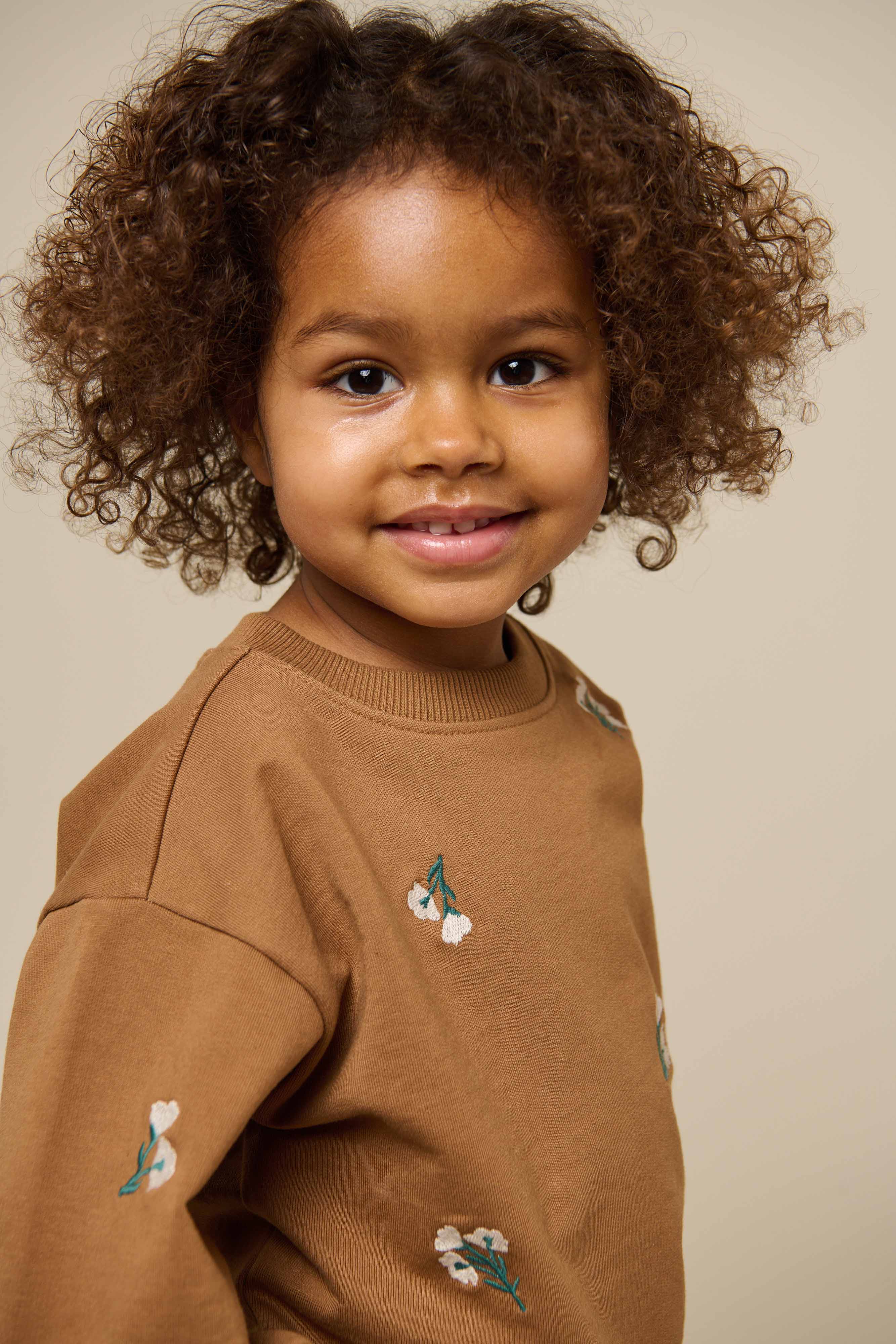 Besticktes Crewneck Sweatshirt - Kids - Coconut | 101213 Kimber - Image 6