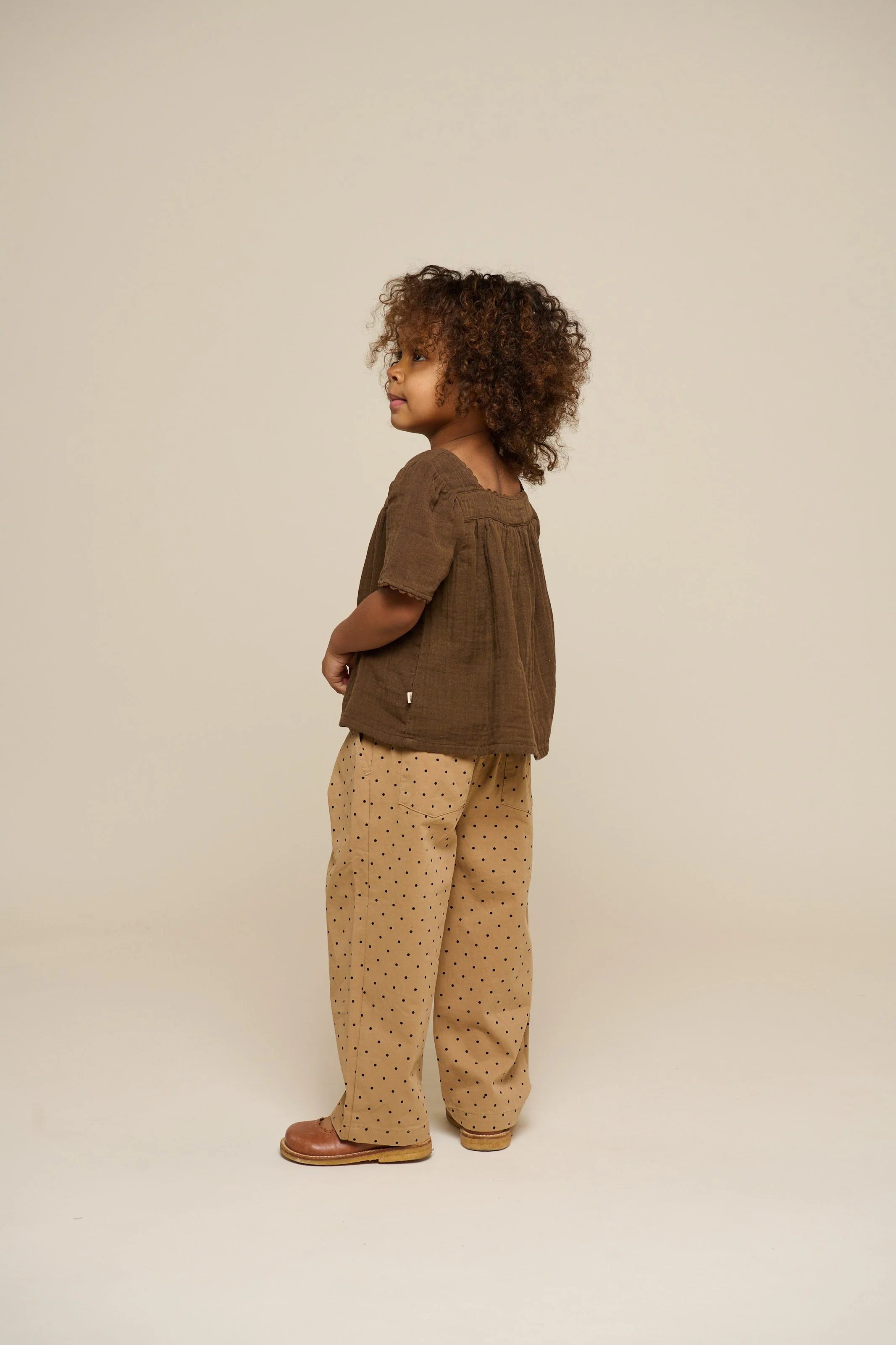 Gauze-Bluse mit Kurzen Ärmeln - Kids - Dark Brown | 100916 Jasmine - Image 5