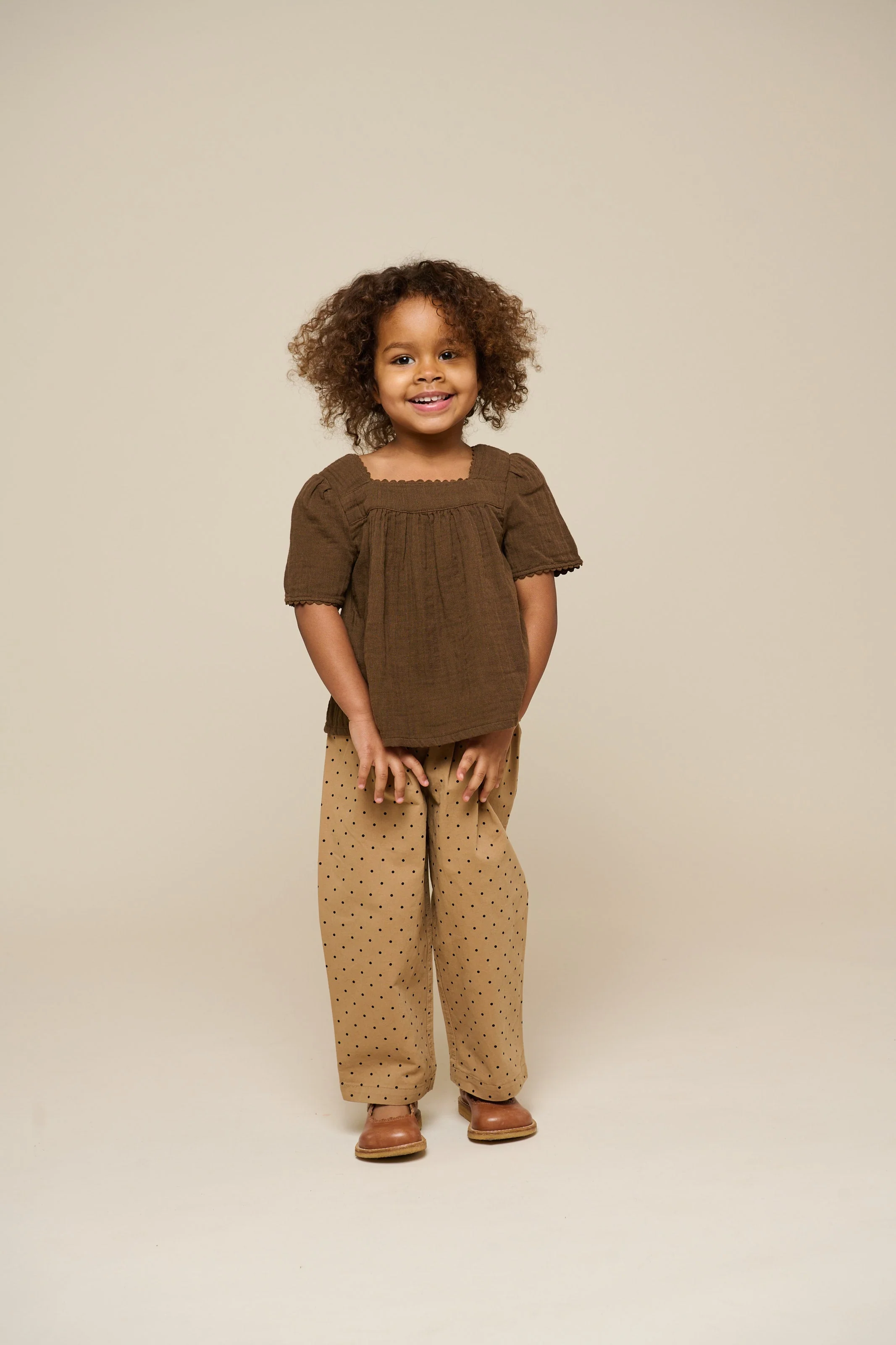 Gauze-Bluse mit Kurzen Ärmeln - Kids - Dark Brown | 100916 Jasmine - Image 7