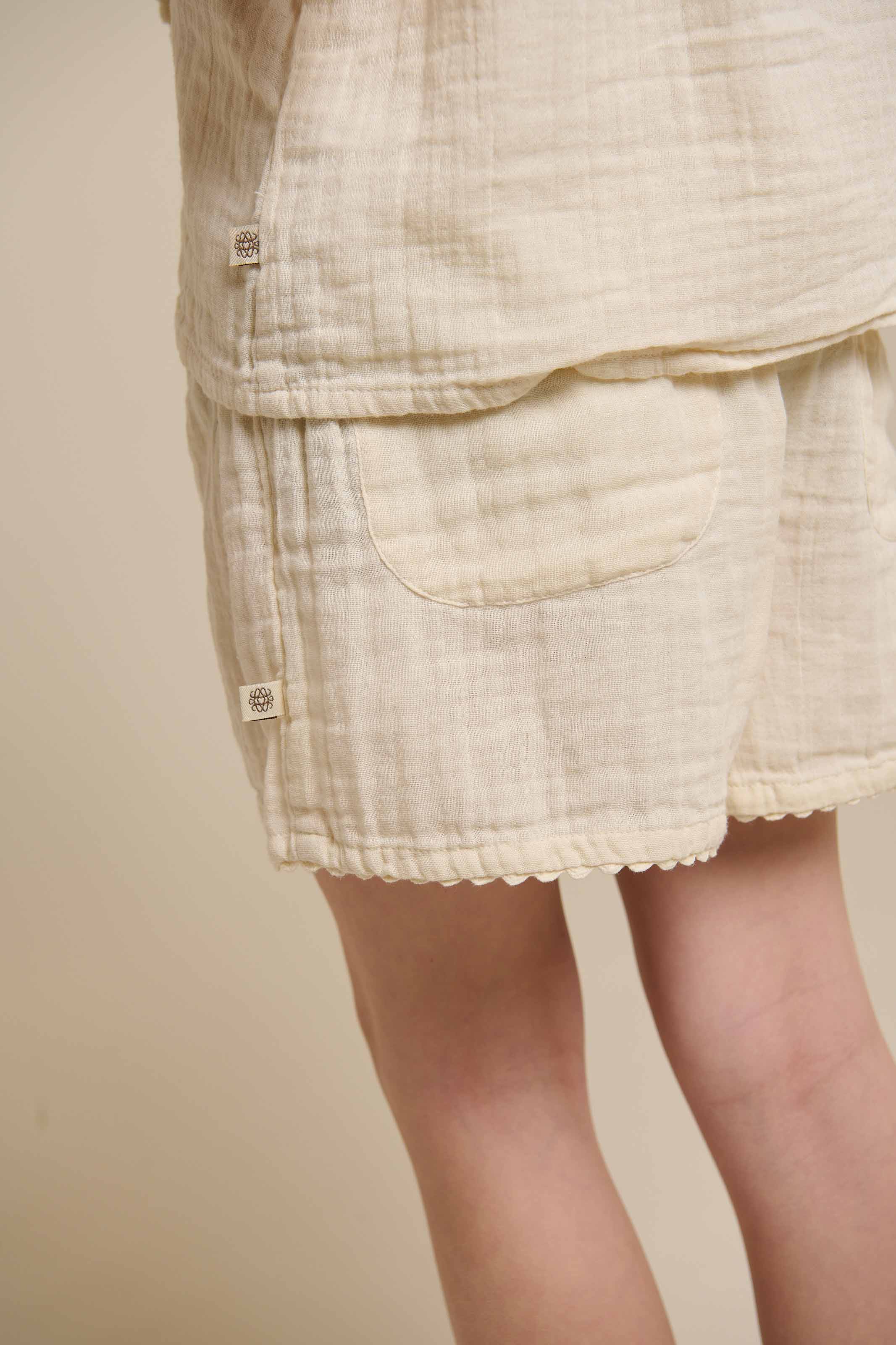 Gaze Shorts - Tween - Off White | 100925 Jasmine - Image 4