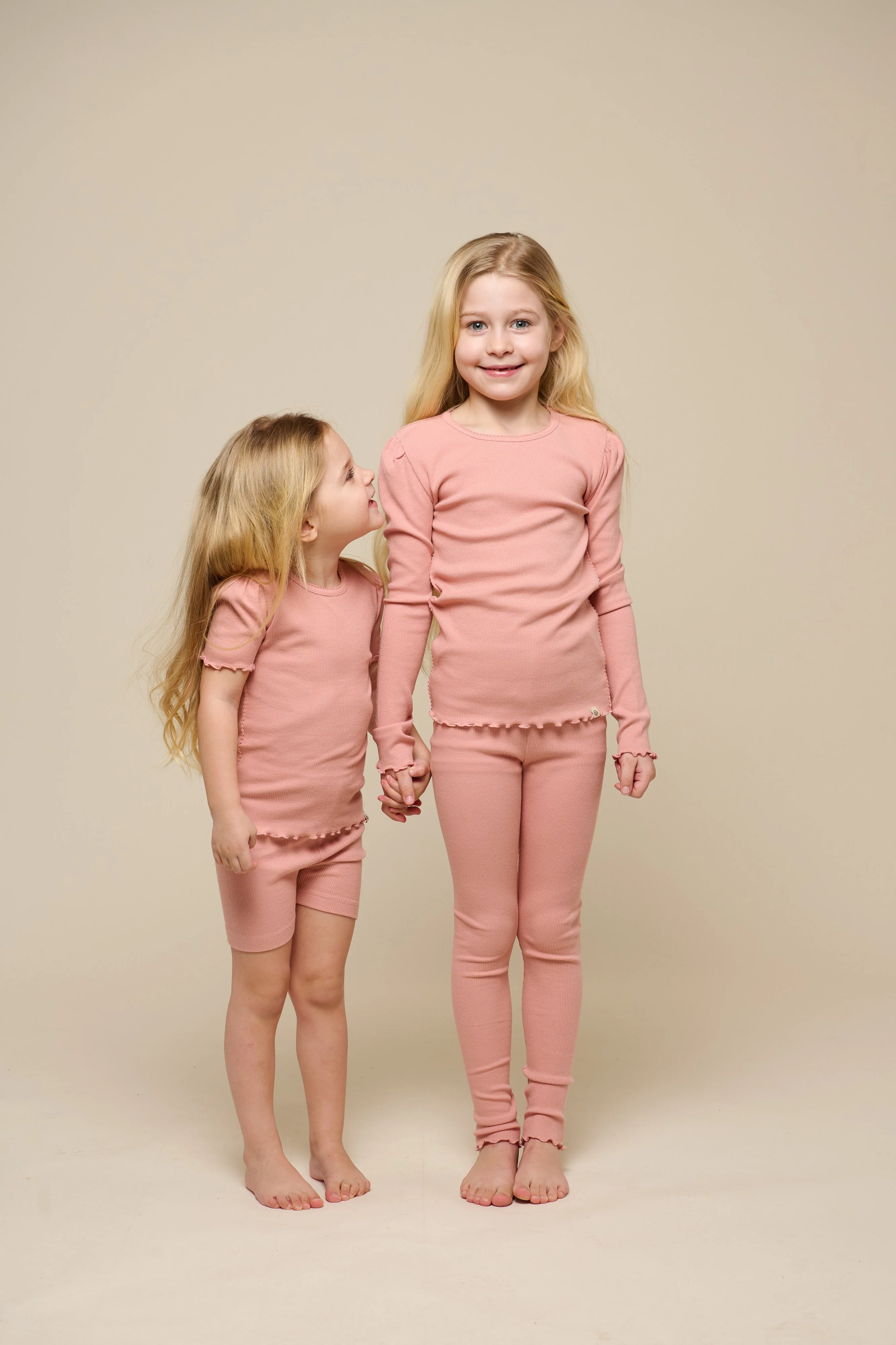 Kurze Shorts aus Modalripp - Kids - Rose Tan | 101314 Lottie - Image 5