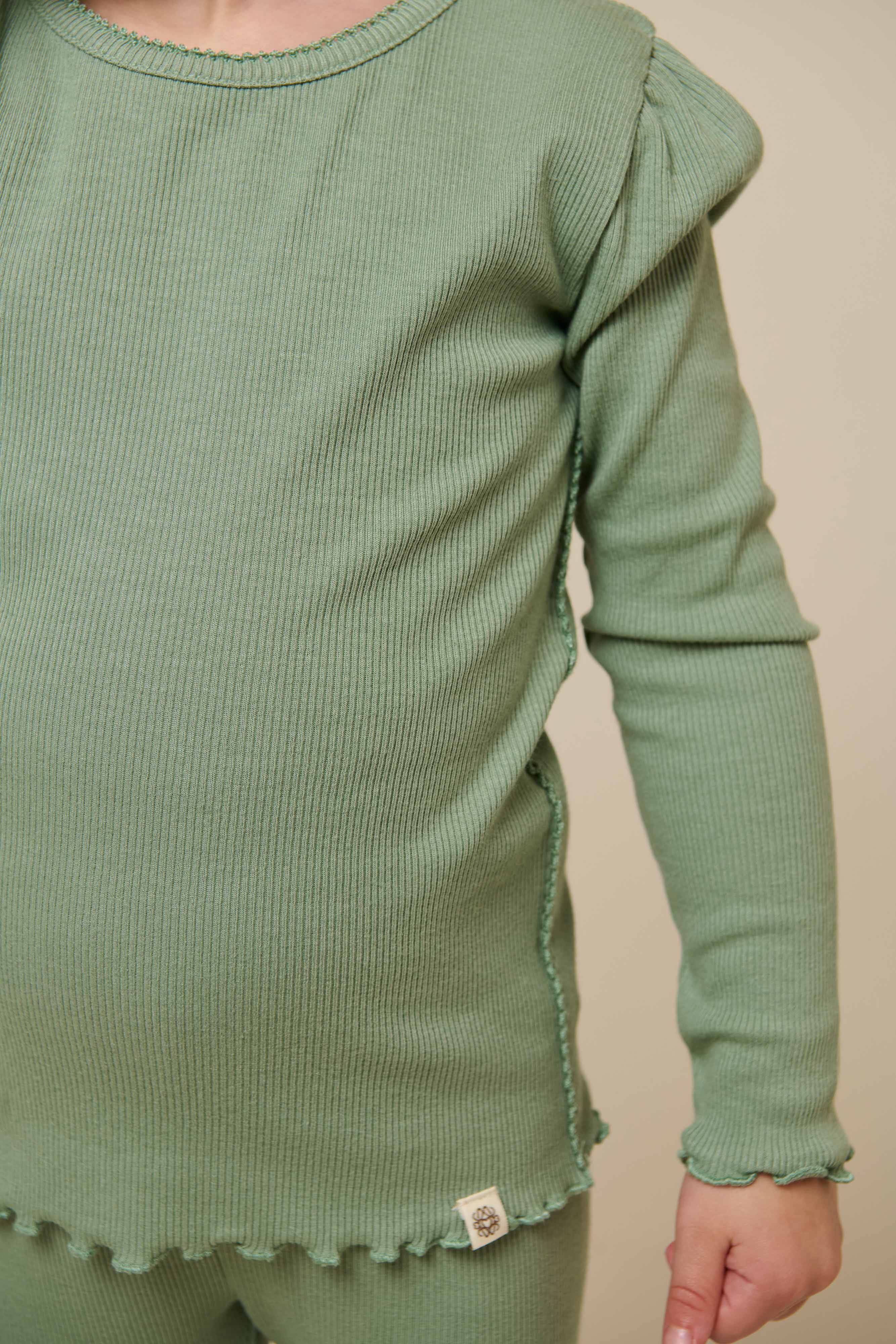 LangÀrmeliges T-Shirt aus Modalripp - Kids - Dusty Green | 101310 Lottie - Image 5
