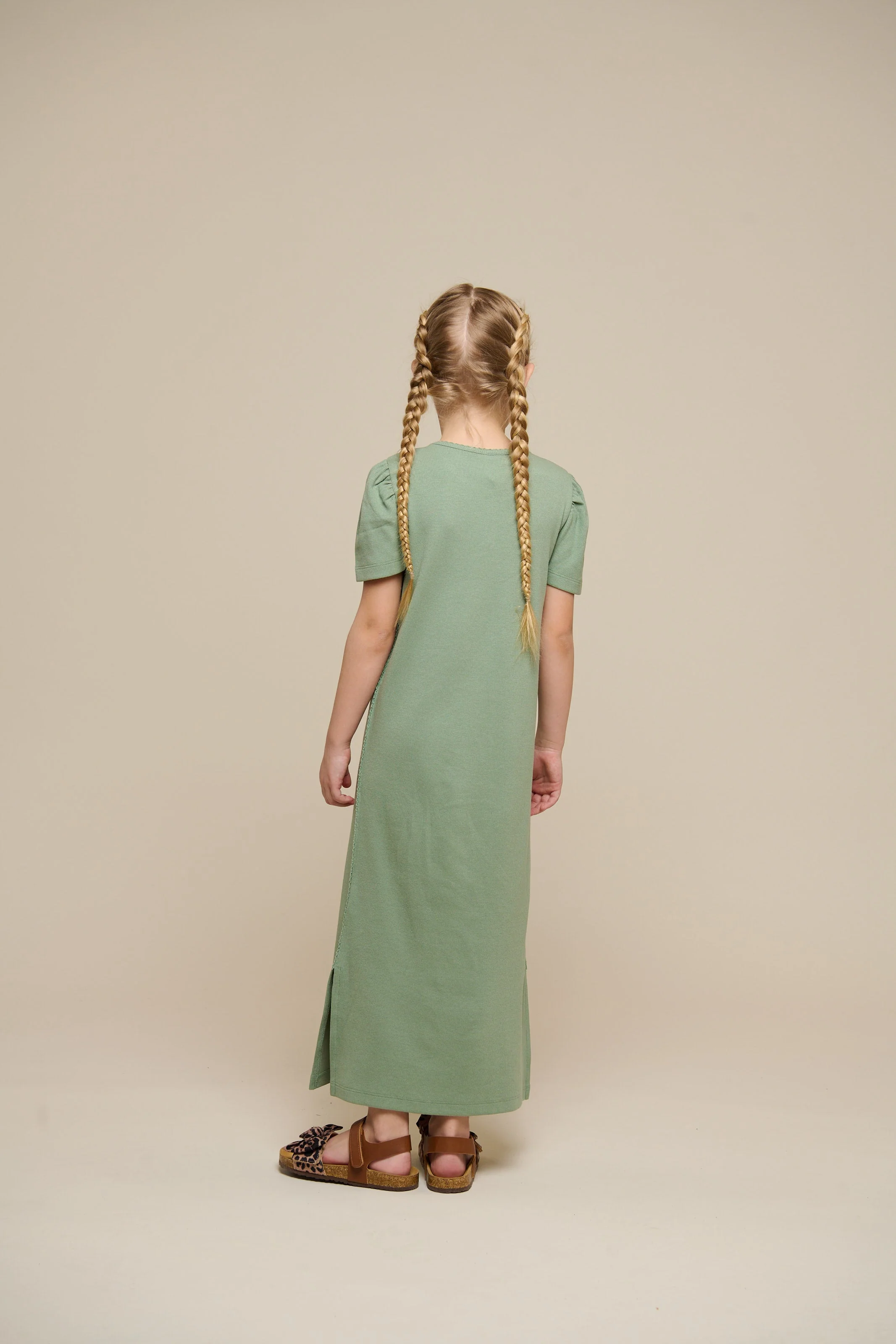 Modal-Ripp Lang T-Shirt Kleid - Tween - Dusty Green | 101295 Lottie - Image 4