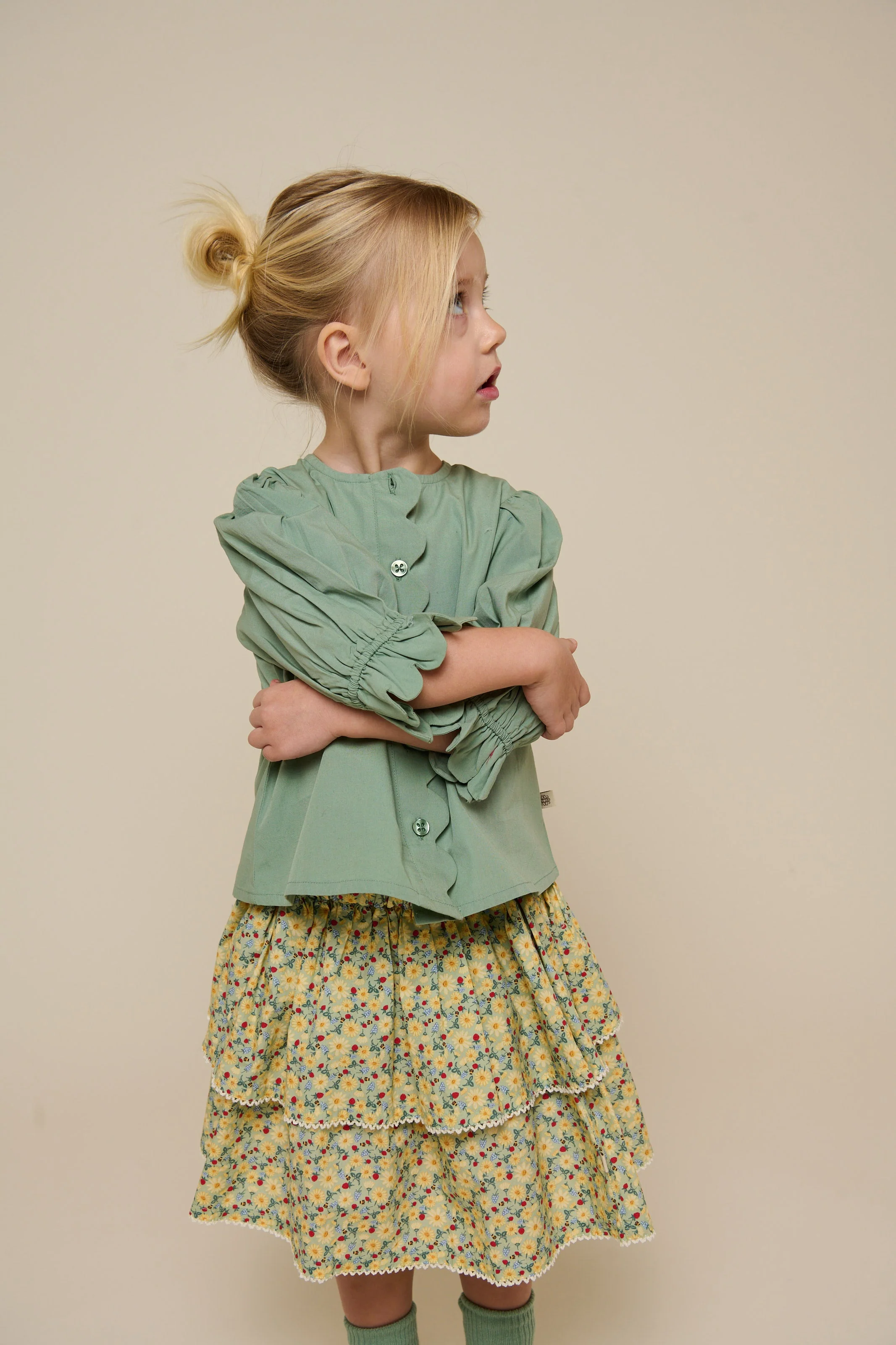Popelinebluse mit Muschelkante - Kids - Dusty Green | 101047 Joy - Image 4