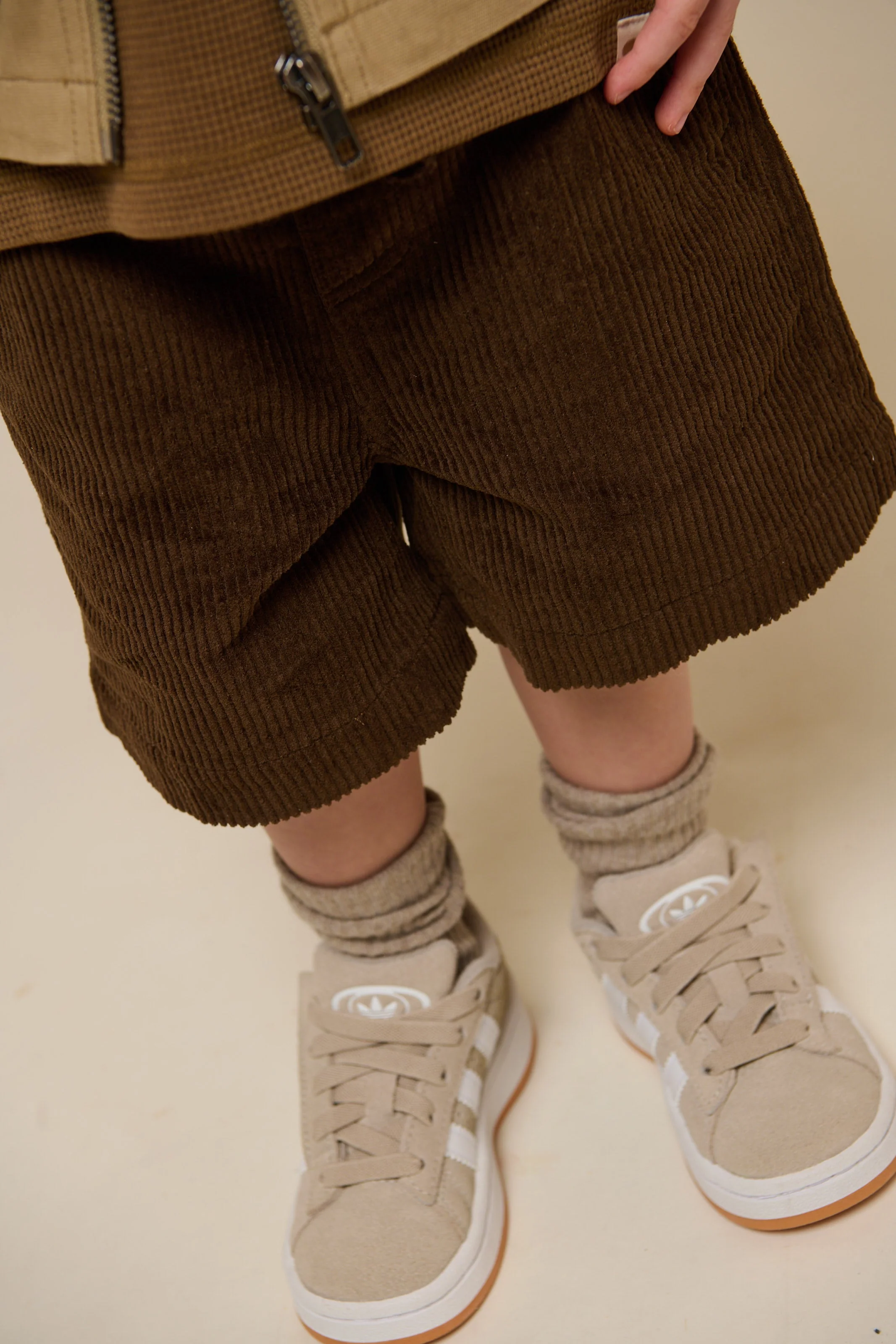 Pull-On Cord Shorts - Kids - Dark Brown | 101104 Tobias - Image 4