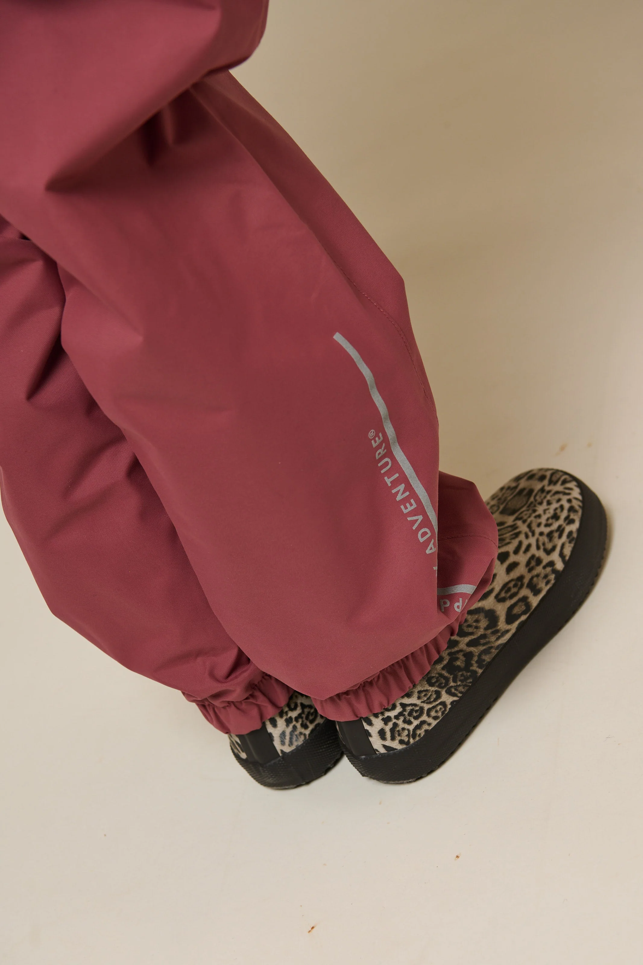 Shell Hose - Tween - Vintage Red | 100504 Dundee - Image 4