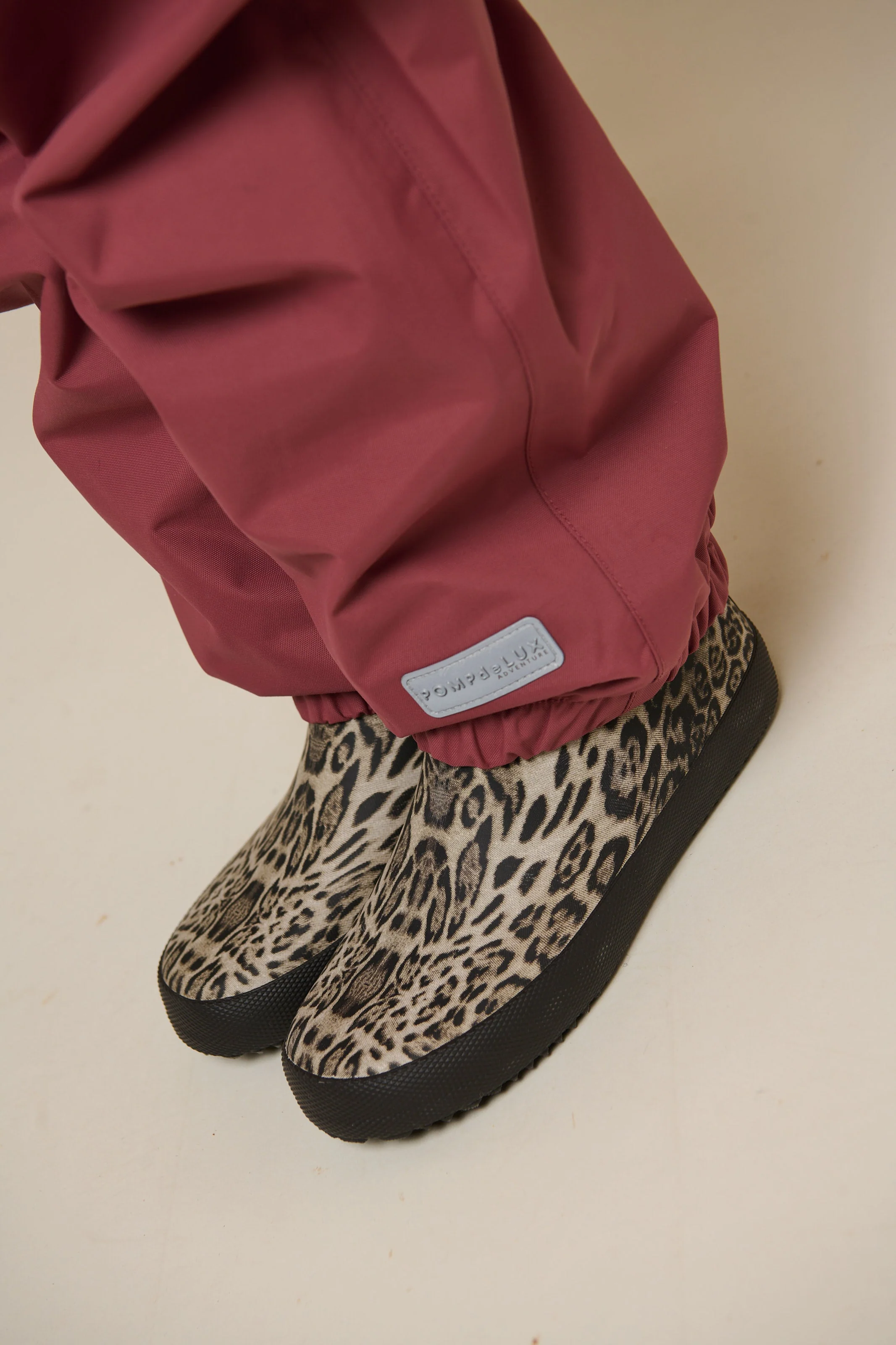 Shell Hose - Tween - Vintage Red | 100504 Dundee - Image 7