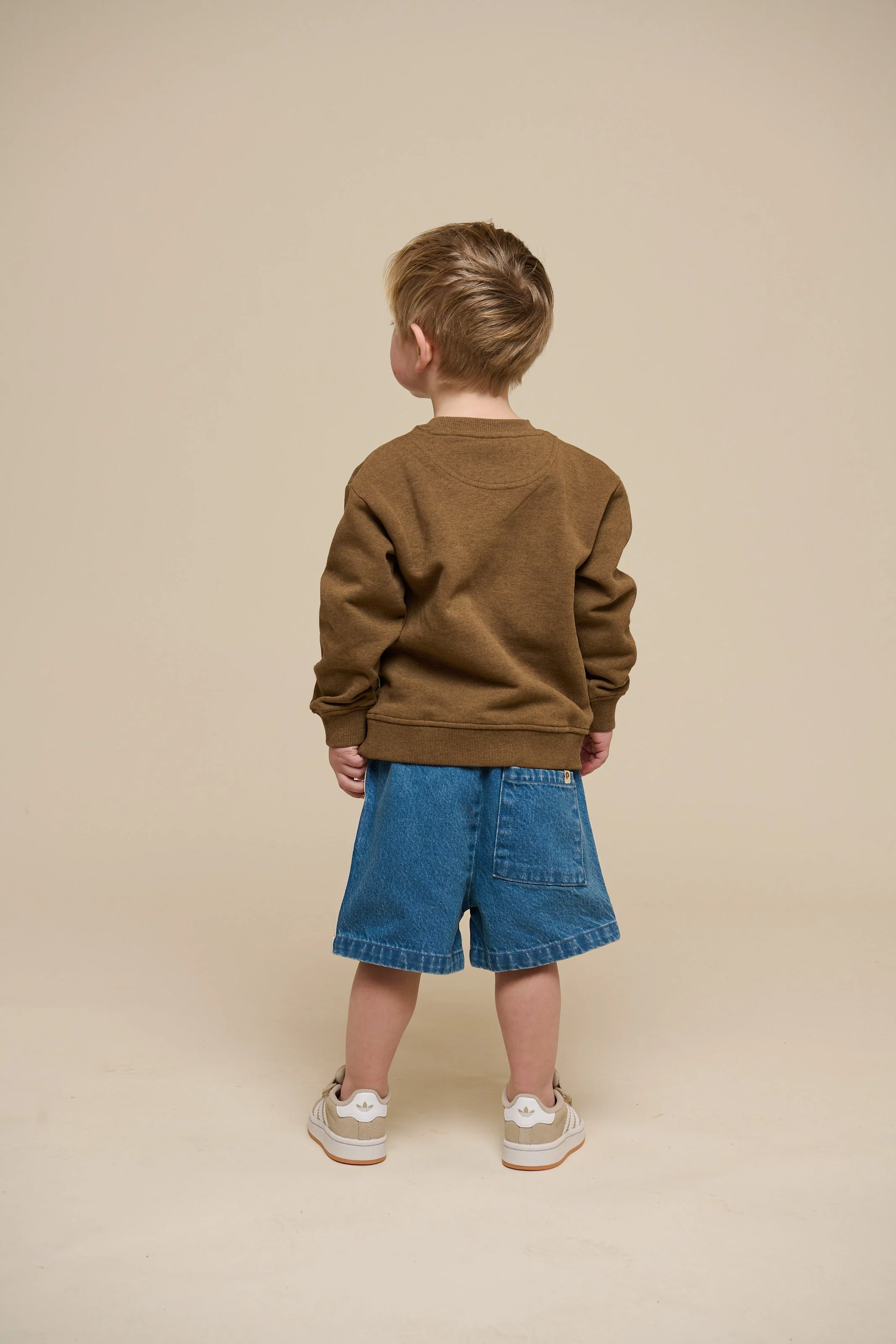 Sweatshirt mit Rundhalsausschnitt - Kids - Coffe Melange | 100890 Justin - Image 5