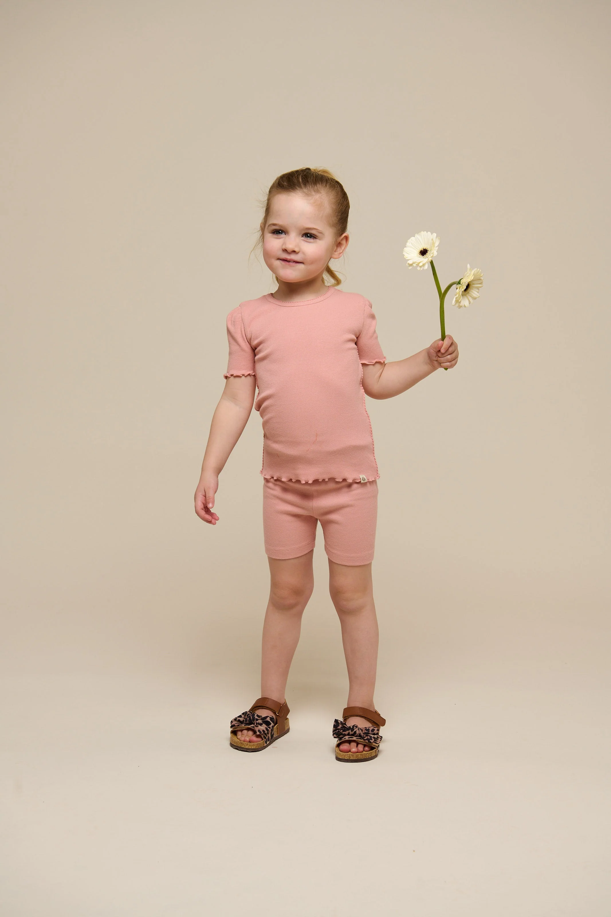 T-Shirt aus Modalripp - Kids - Rose Tan | 101298 Lottie - Image 2