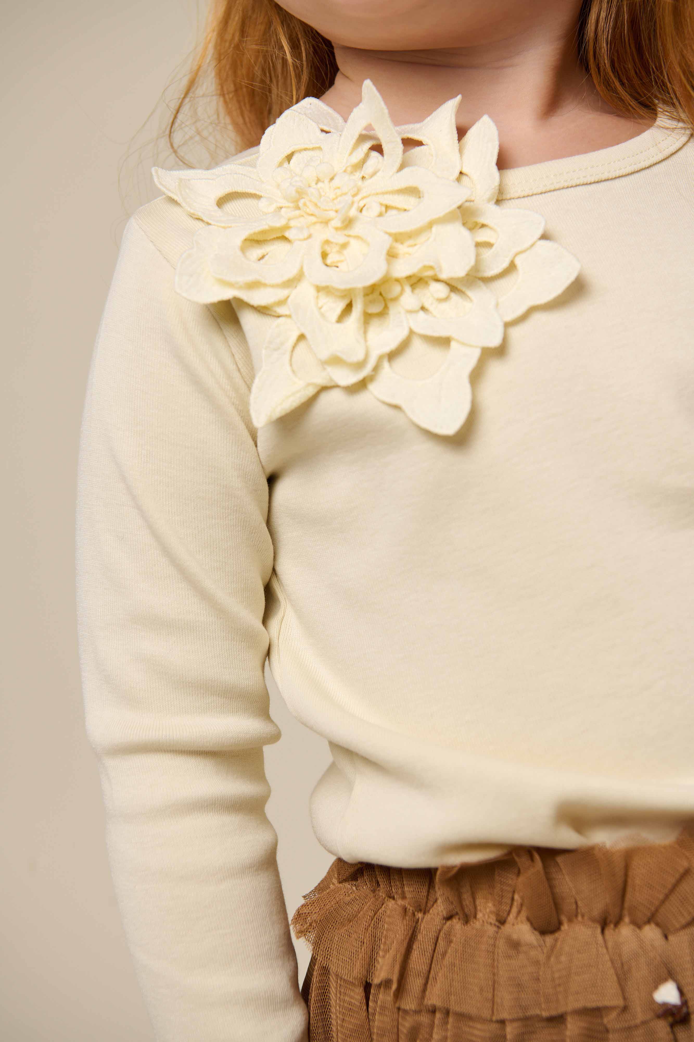 T-Shirt mit Blumenapplikation - Kids - Offwhite | 101231 Sarah - Image 5