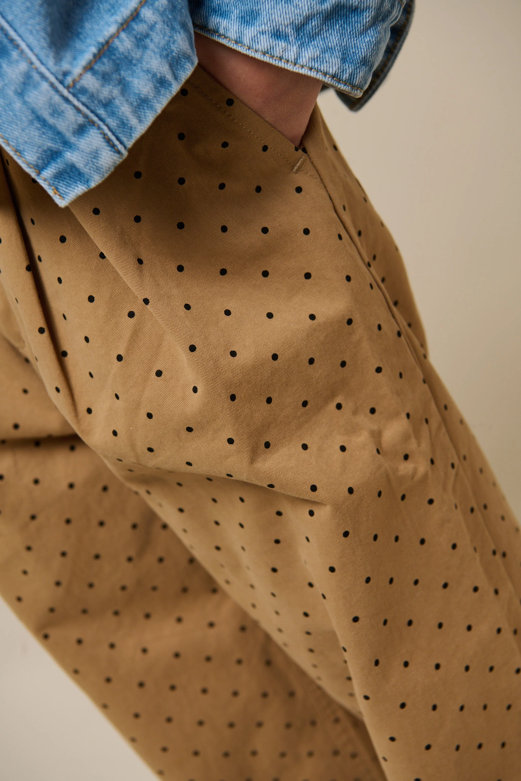 Twill-Hose mit Punkten - Tween - Beige | 100615 Iris - Image 4