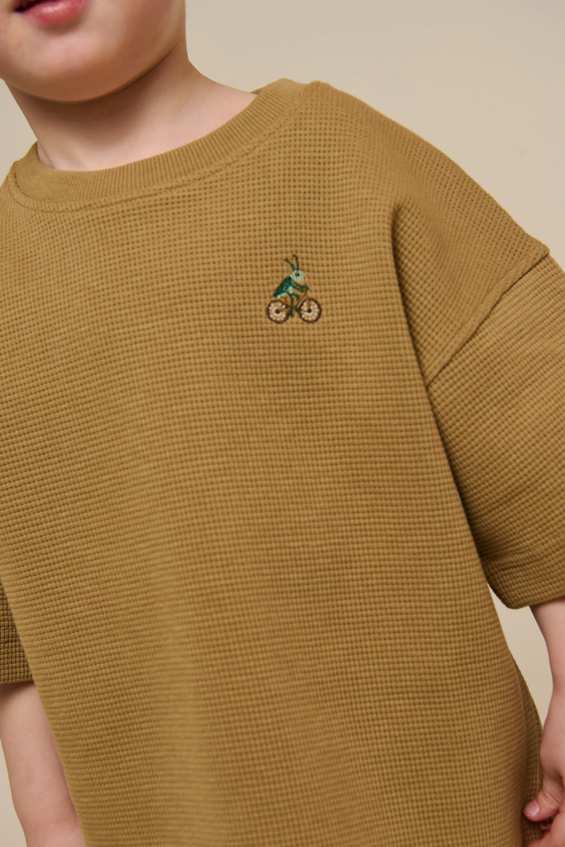 Waffel T-Shirt - Kids - Khaki | 101148 Evan - Image 4